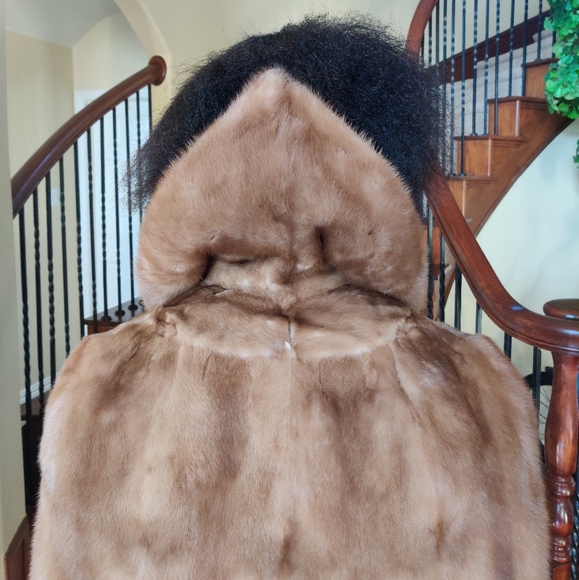 Vintage Mink Fur Poncho Coat - Picture 7 of 16